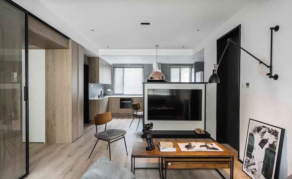 南京簡(jiǎn)約風(fēng)裝修，卻處處隱藏著高級(jí)時(shí)尚范！