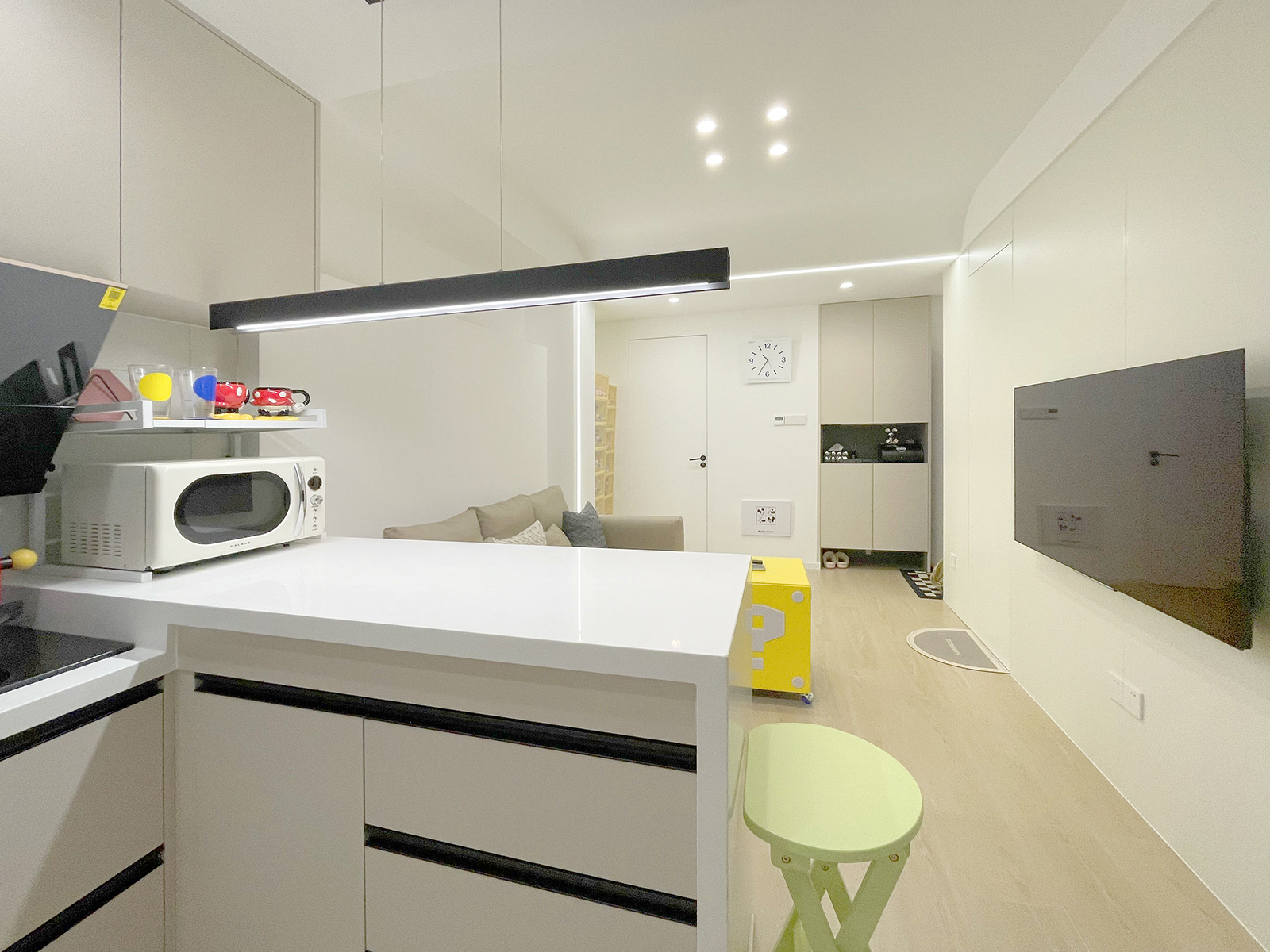 極簡之美，寧靜舒適的居住空間