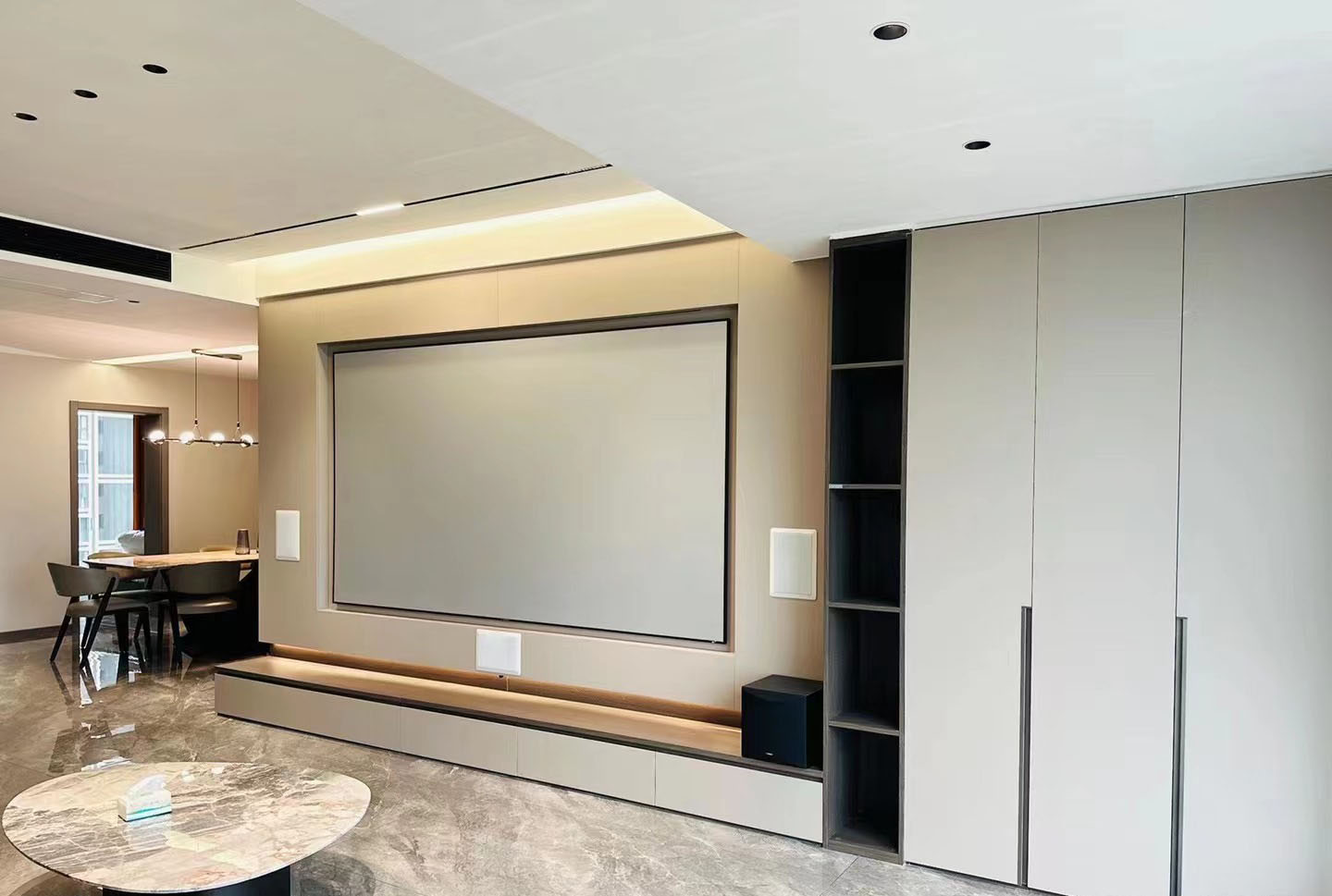 82平老房翻新，現(xiàn)代簡約風舒適自然隨性！