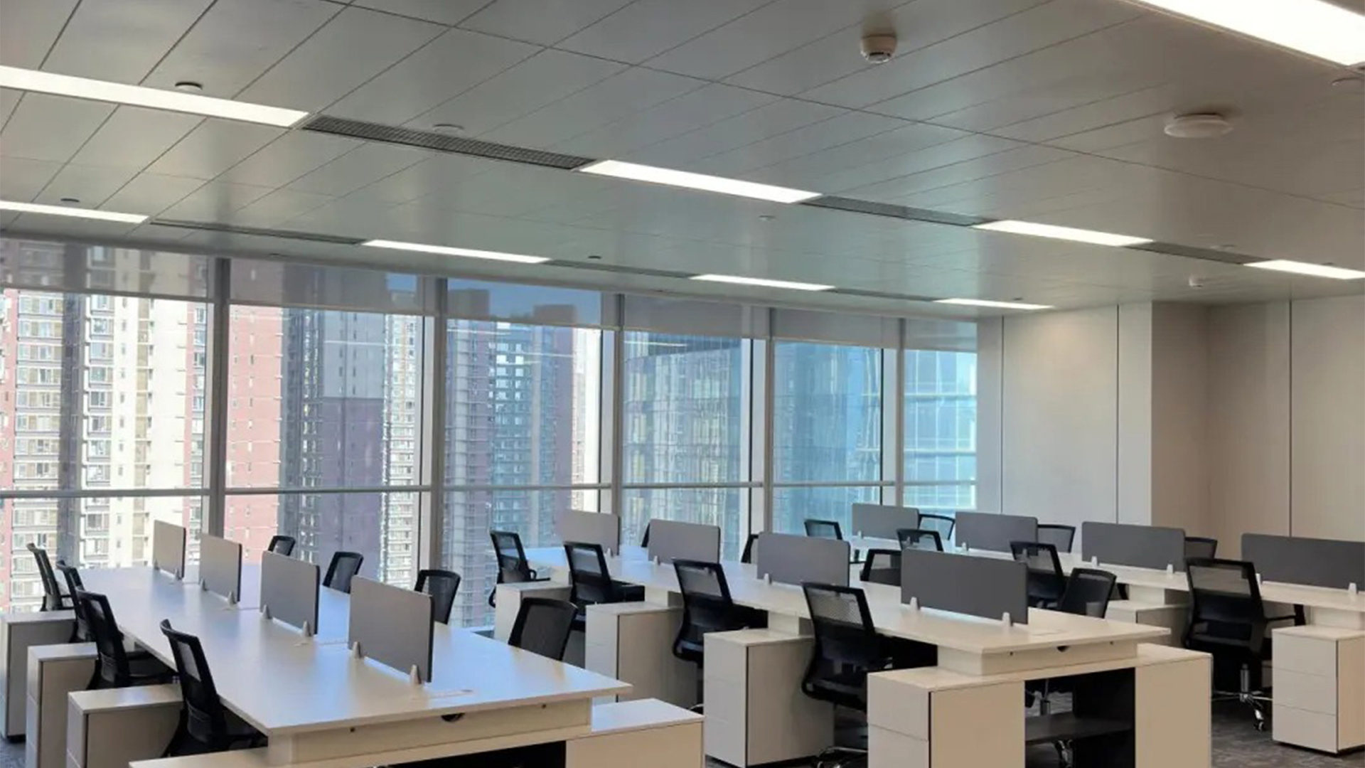 夢(mèng)想辦公室照進(jìn)現(xiàn)實(shí)，3000平簡(jiǎn)約辦公室裝修